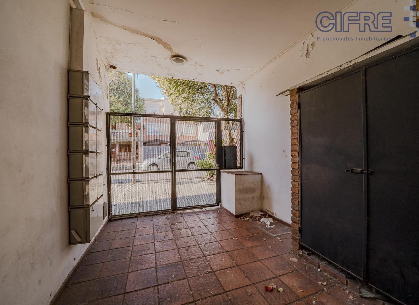 Foto de PH 3 ambientes en duplex con terraza propia en Villa Devoto., imagen 1