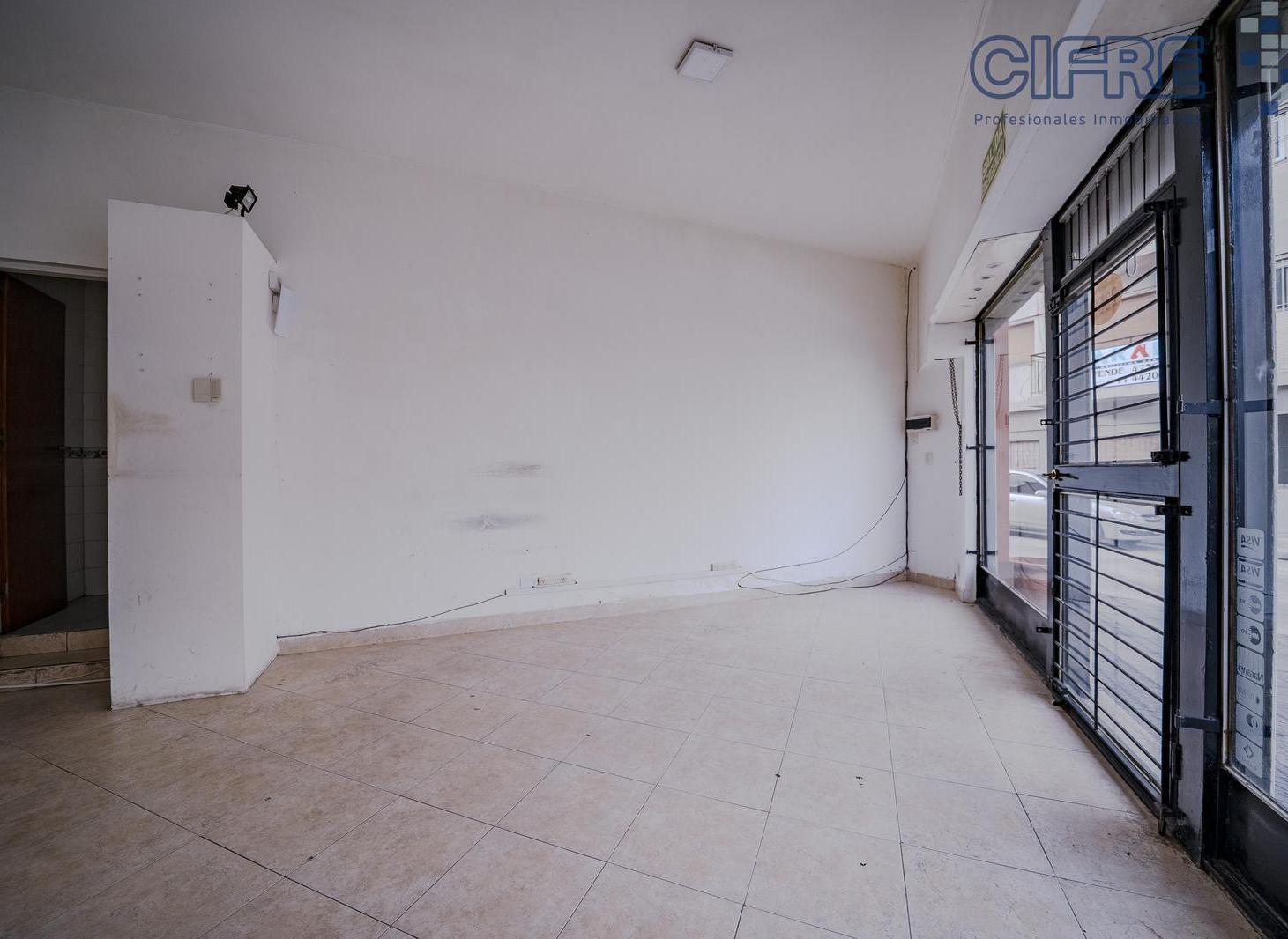 Foto de Local en esquina en Villa Pueyrredon, gran rentabilidad en locación!, imagen 3