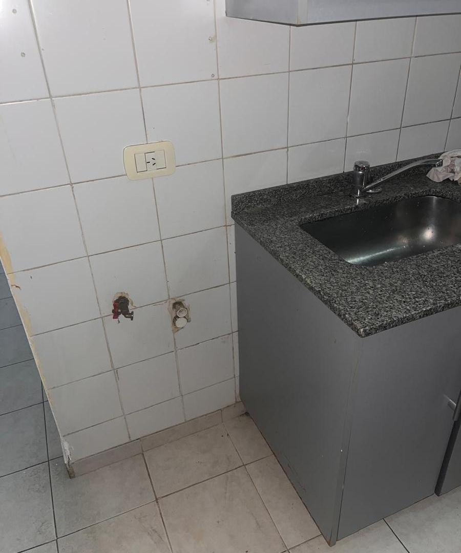 Foto de PH en Villa Devoto 2 ambientes al frente con patio bajas expensas a una cuadra de Shopping Devoto, imagen 4