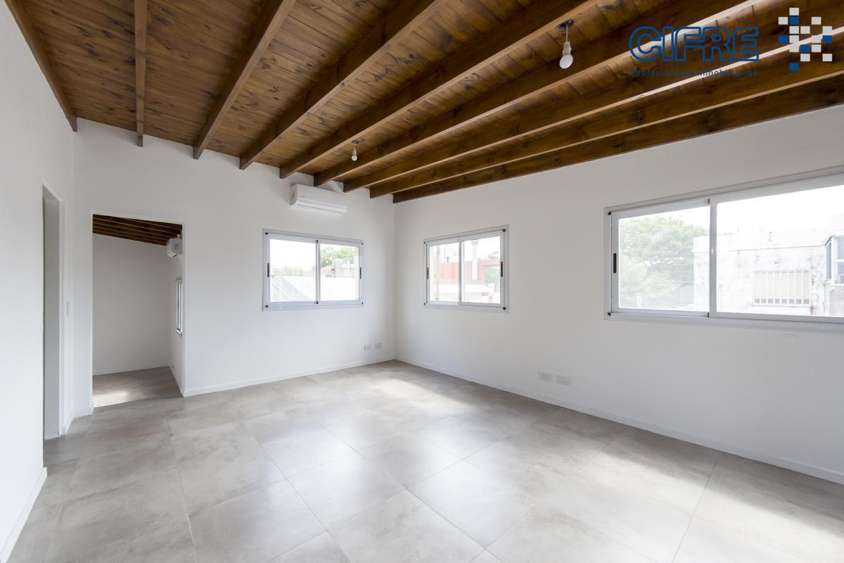 Foto de PH en alquiler de 2 ambientes en primer piso al Contra frente con patio, imagen 5