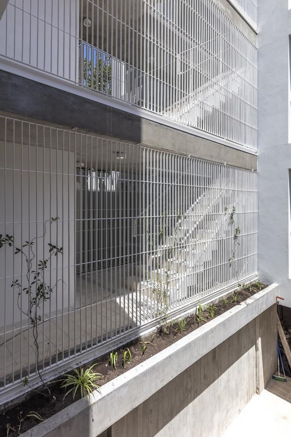 Foto de Departamento 2 ambientes con balcón aterrazado. Excelente estado., imagen 2