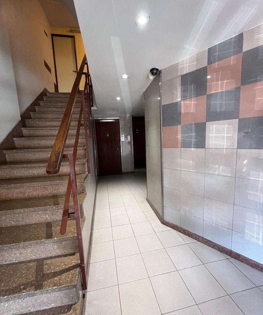 Foto de Departamento en Villa Pueyrredon 3 ambientes con balcón, vista abierta, imagen 2