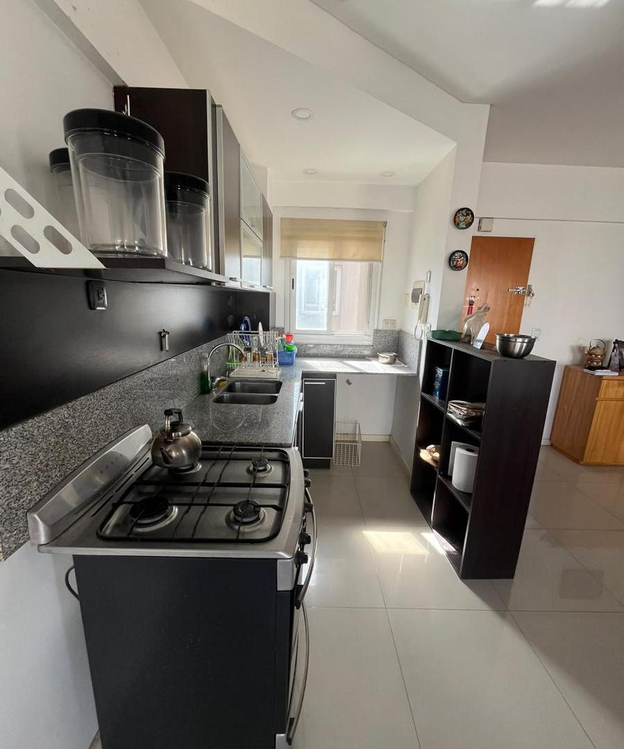 Foto de Departamento semipiso de 2 ambientes con balcón muy luminoso con vista, imagen 2