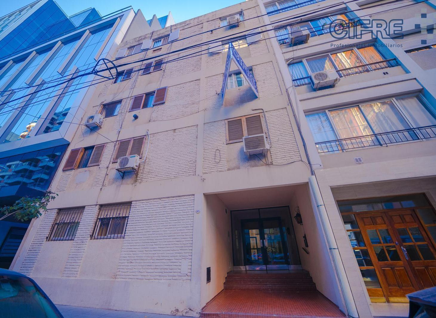 Foto de Departamento en alquiler de 2 ambientes amplios en 2do piso por, imagen 2