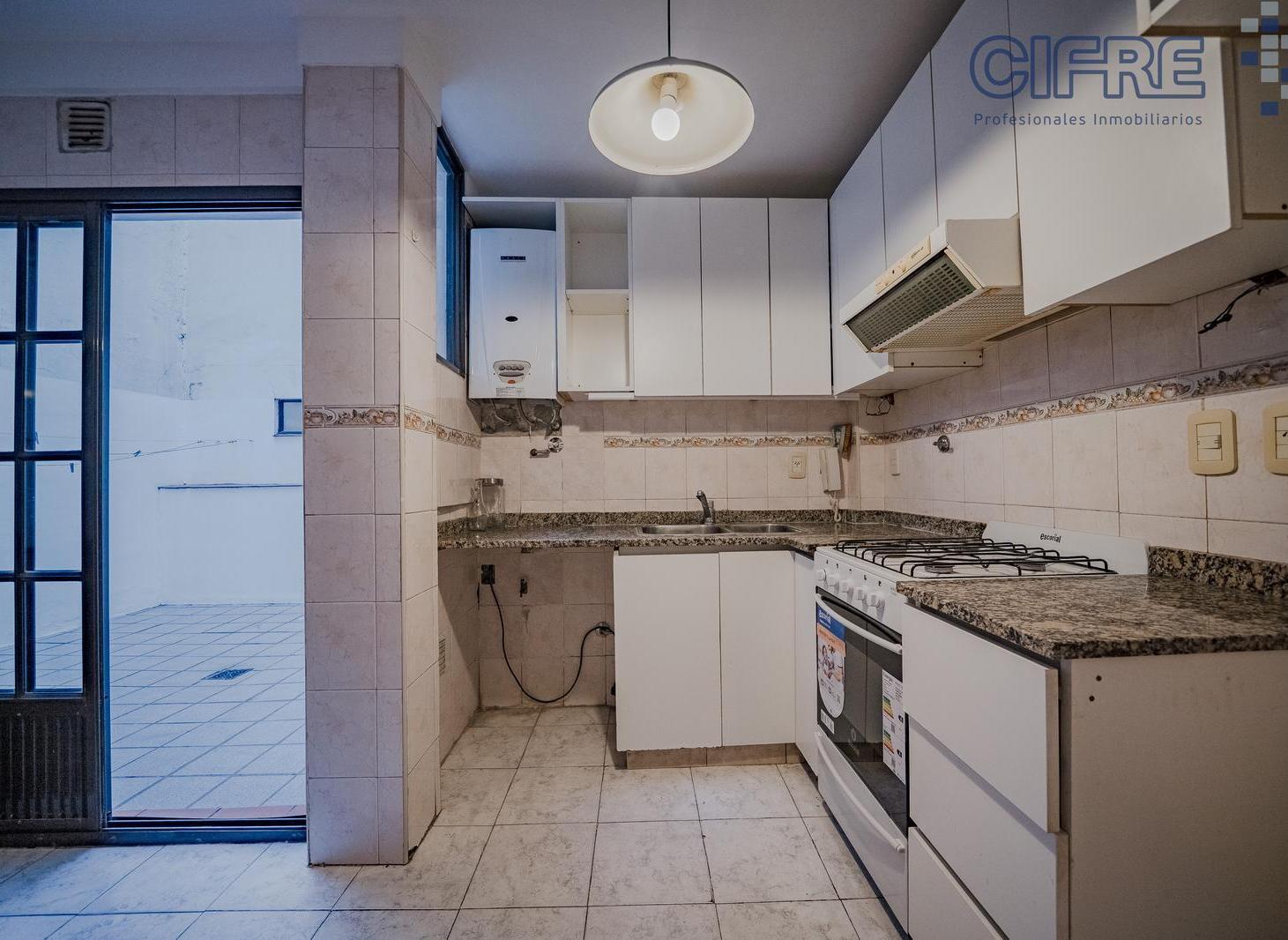 Foto de PH en Planta Baja 3 ambientes con cochera y 2 patios en Villa Pueyrredon, imagen 5