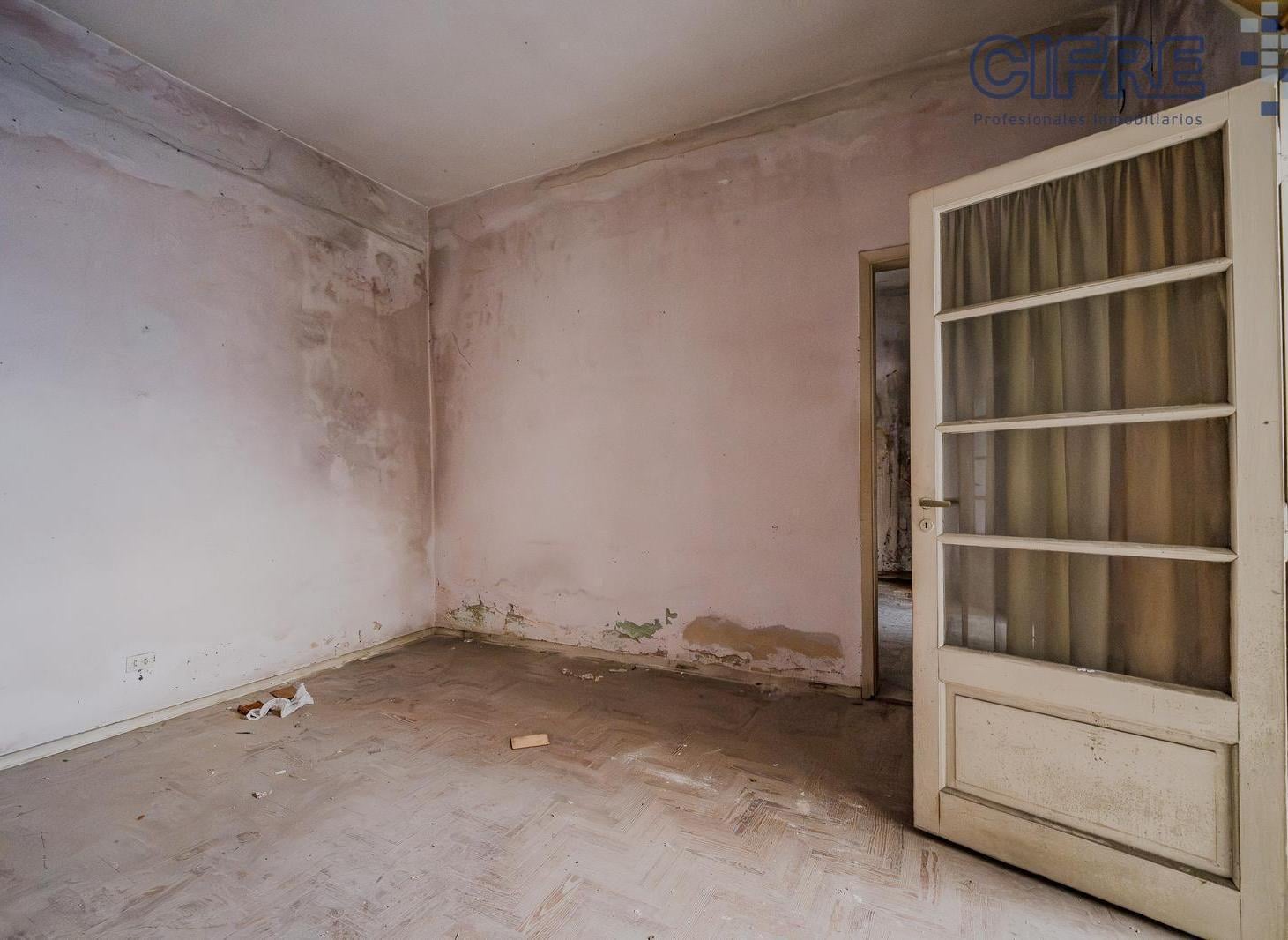 Foto de Terreno 8,66x25 Zonificación USAB1 Casa a refaccionar en Villa del, imagen 5
