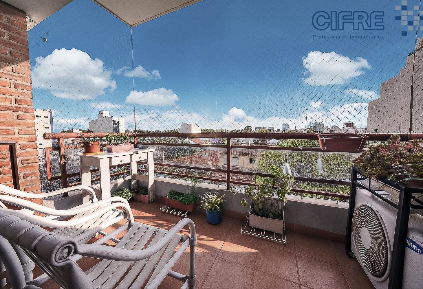 Foto de Departamento 2 ambientes con balcón muy luminoso en Villa Pueyrredon, imagen 5
