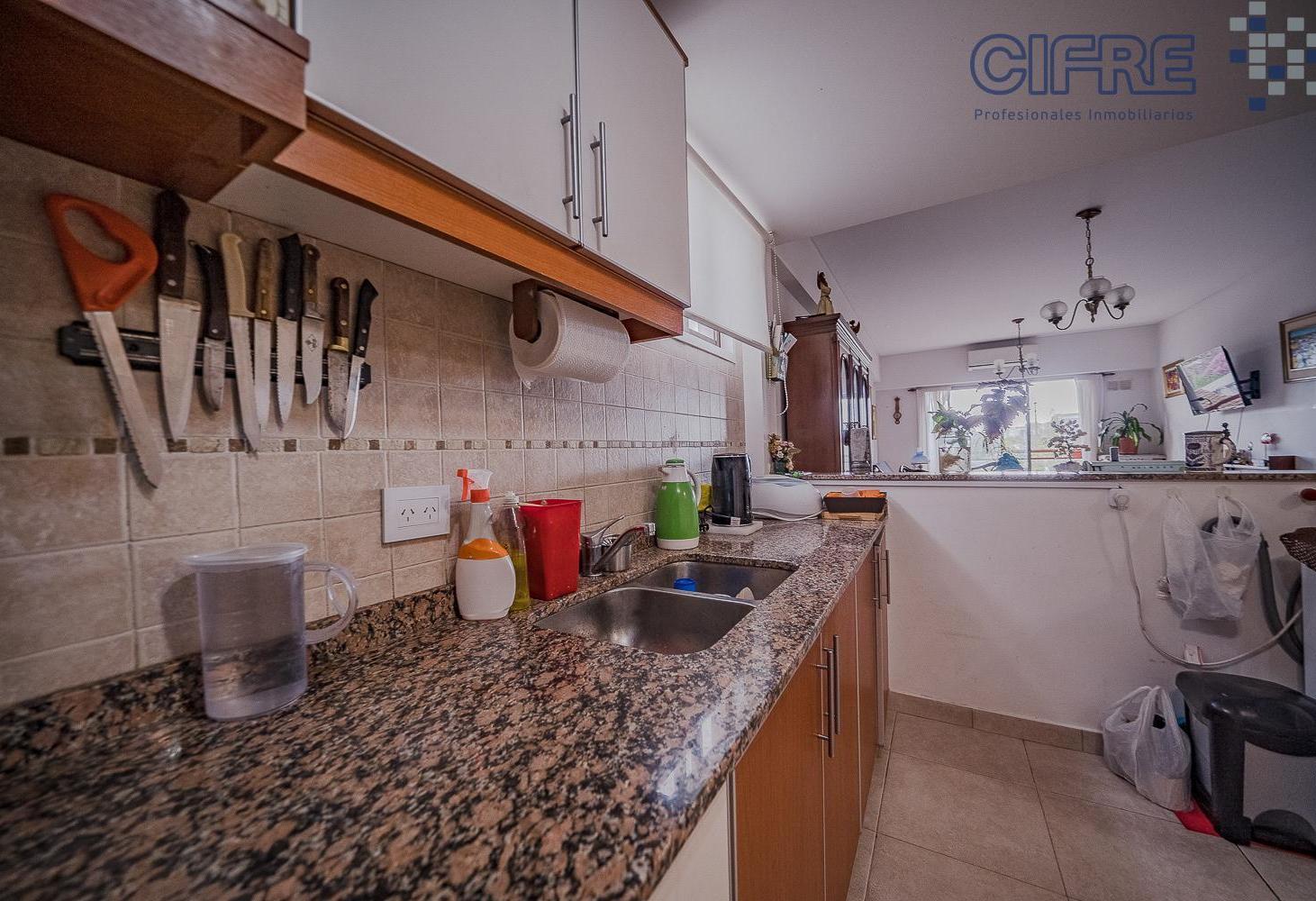 Foto de Departamento 2 ambientes con balcón muy luminoso en Villa Pueyrredon, imagen 3