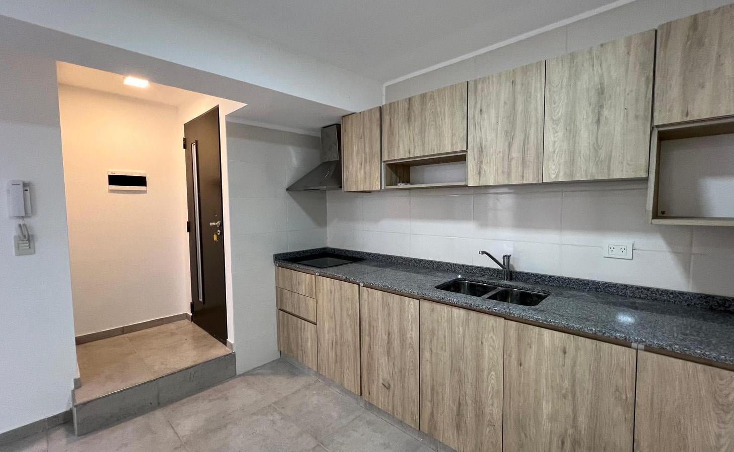 Foto de PH de 1 ambiente divisible en Planta baja con patio, incluye aire, imagen 4