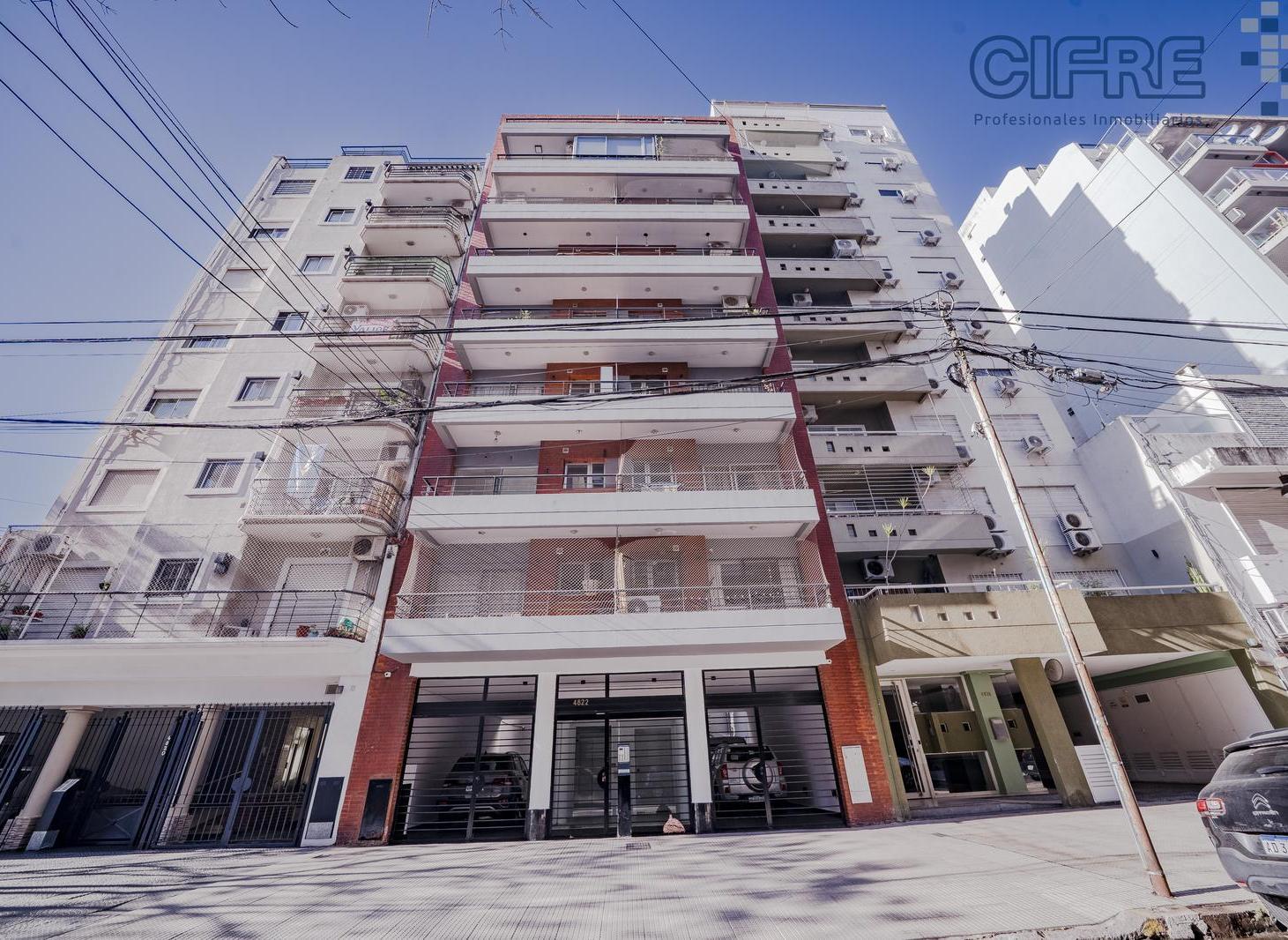 Foto de Departamento de 2 ambientes con 2 COCHERAS cubiertas balcón aterrazado, imagen 1