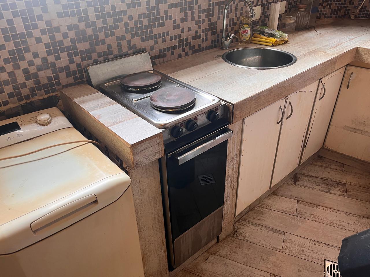 Foto de Departamento únicamente APTO PROFESIONAL/ COMERCIAL 1 ambiente en Villa, imagen 5
