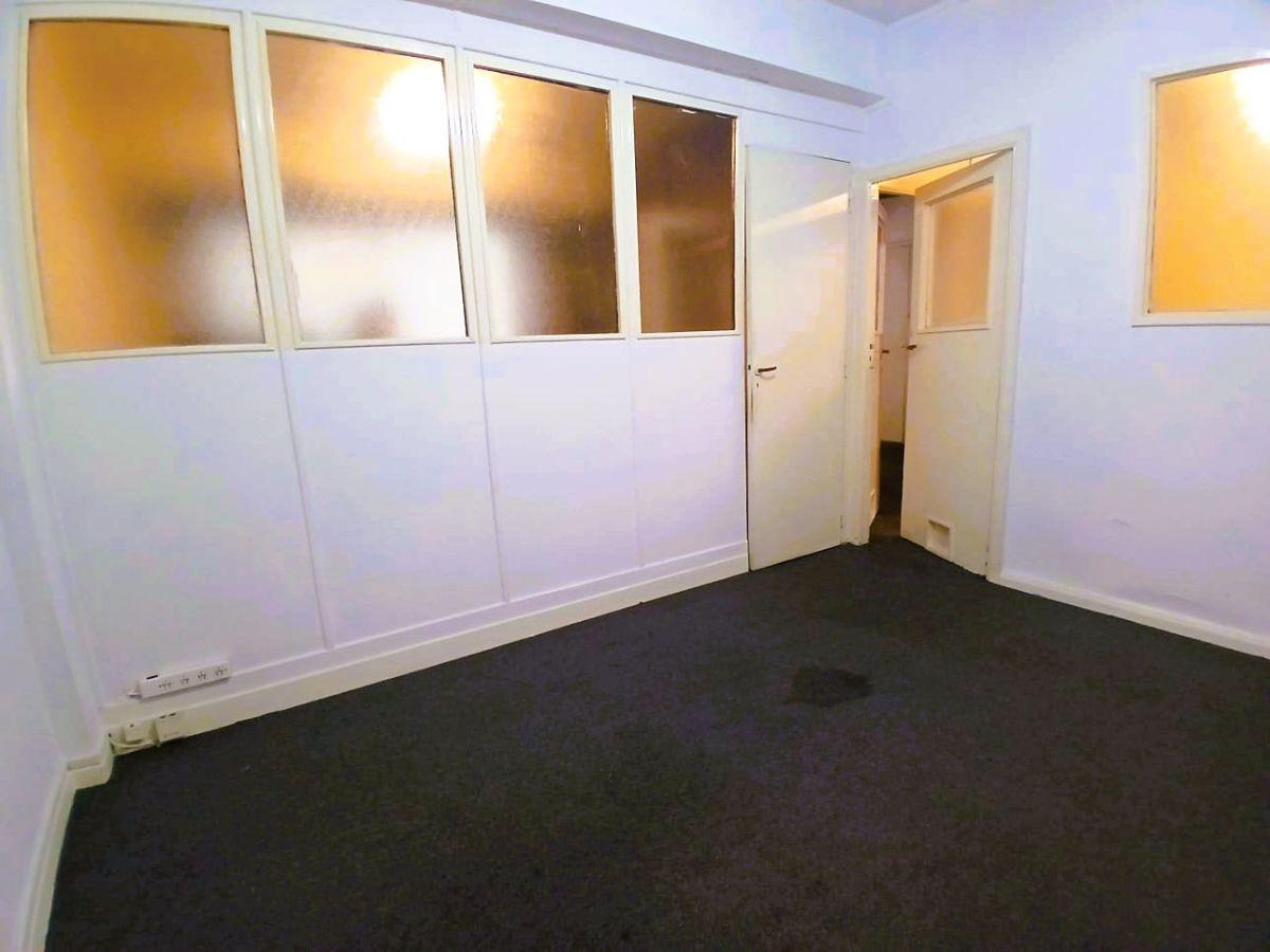Foto de Oficina de 47m² dividida en 4 estudios en San Nicolas CABA, imagen 1