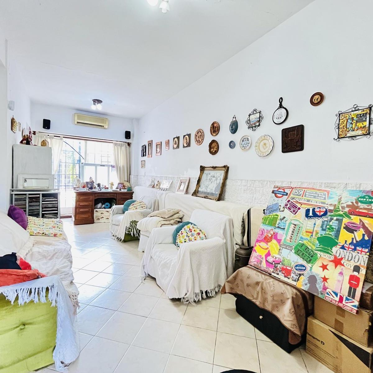Venta - PH Tipo Casa Al Frente - 5 Ambientes - Villa Urquiza 1