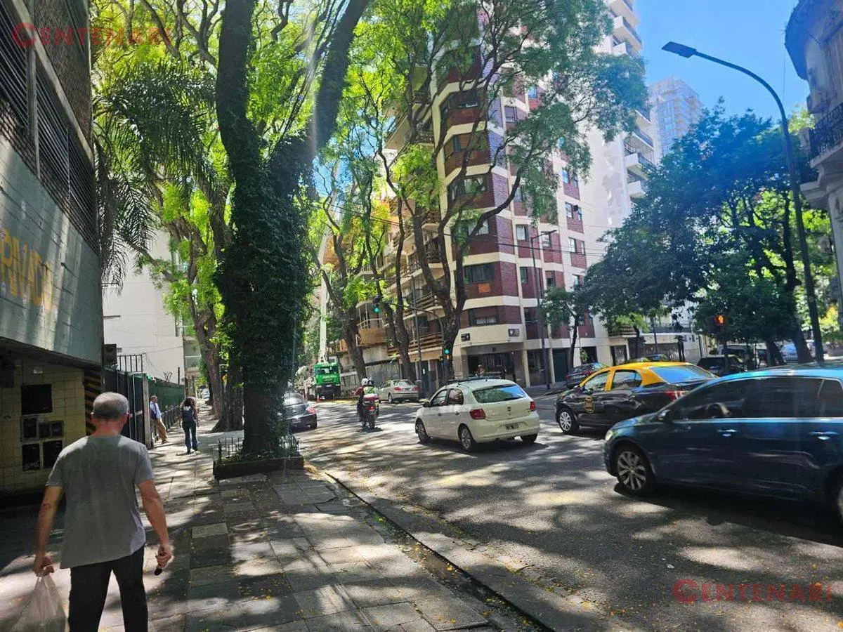 VENTA - COCHERA - BELGRANO 4