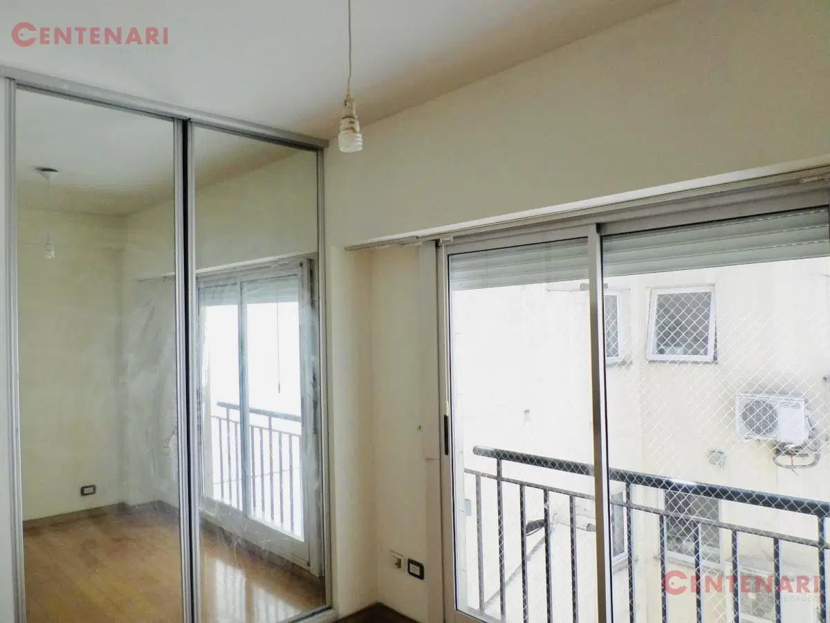 VENTA - DEPARTAMENTO - 3 AMBIENTES - RECOLETA - CON COCHERA 4