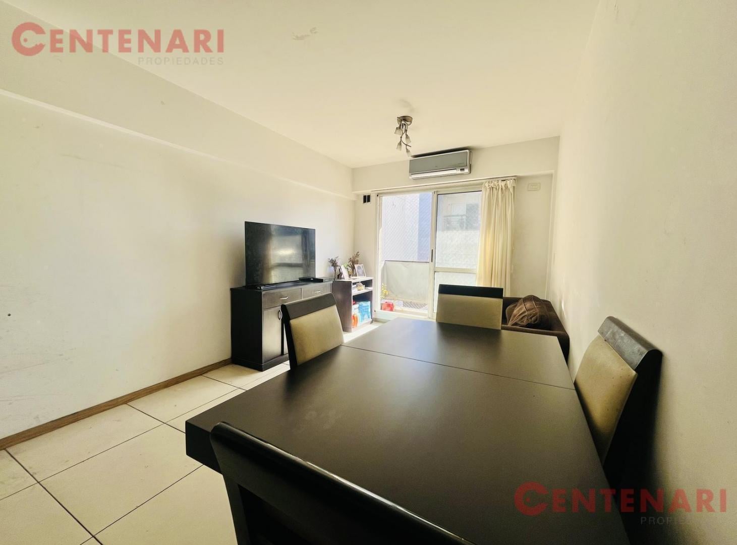 Foto de DEPARTAMENTO VENTA 4 AMBIENTES COCHERA PARQUE PATRICIOS, imagen 3
