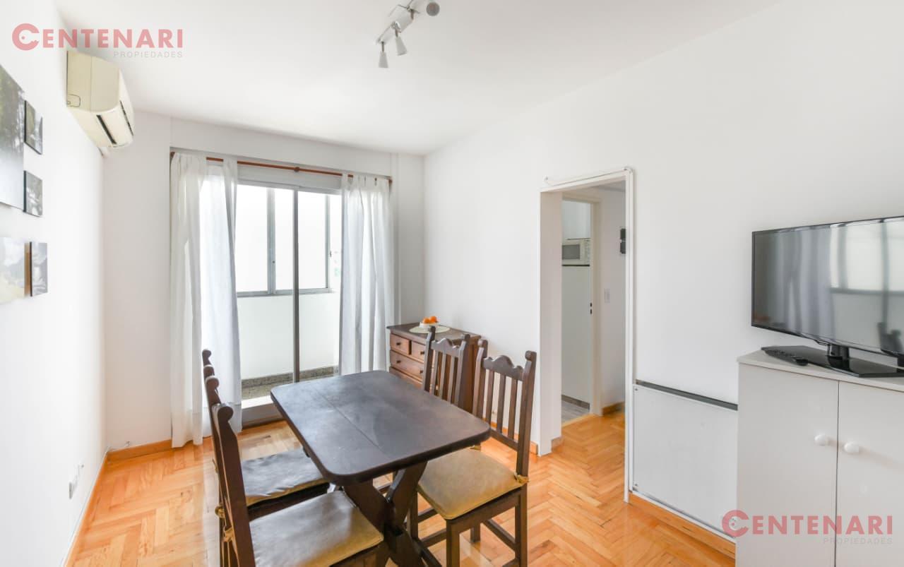 Foto de VENTA - DEPARTAMENTO - TRES AMBIENTES - COLEGIALES, imagen 1