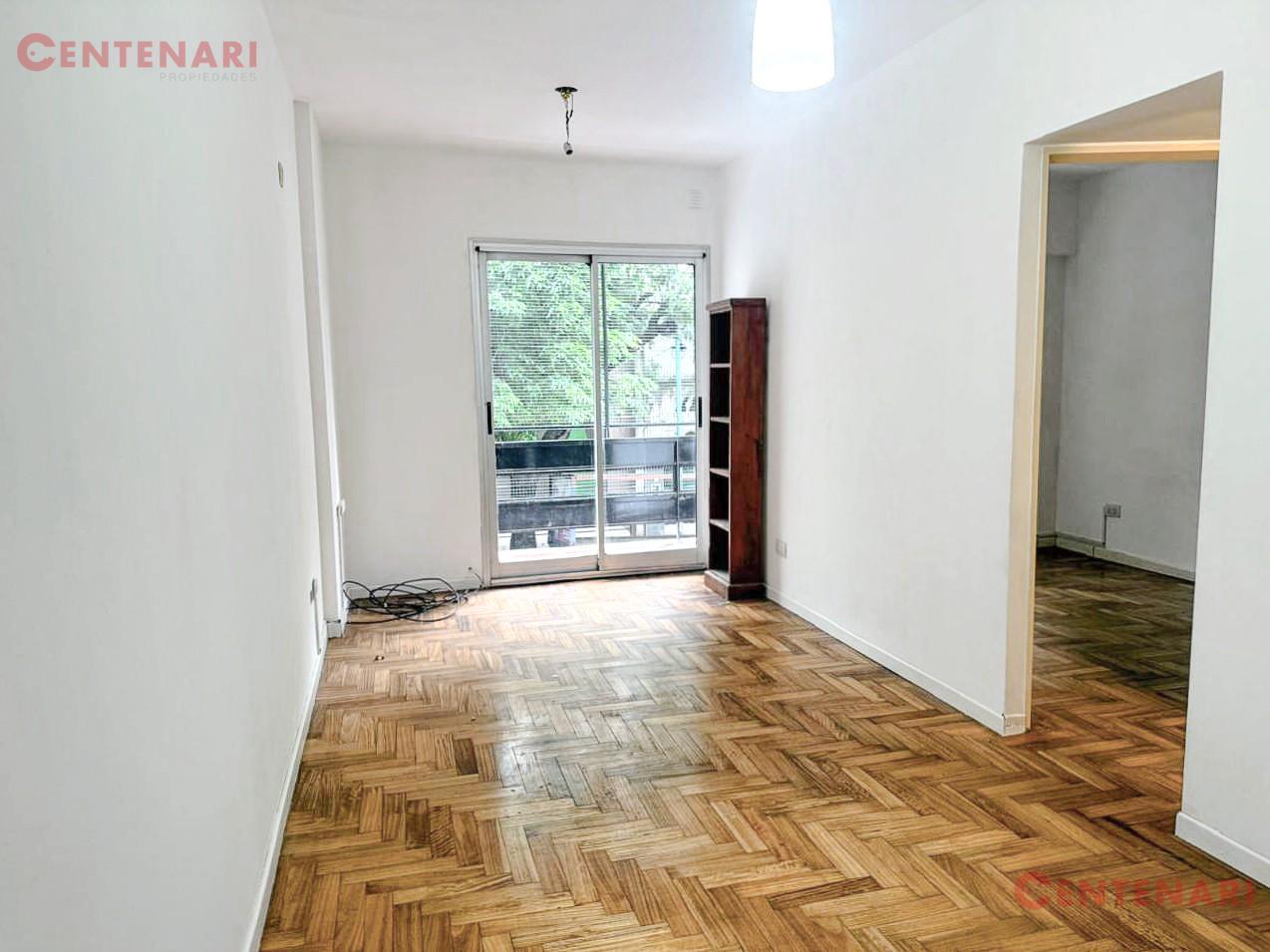 Foto de VENTA - DEPARTAMENTO -2 AMBIENTES - CABALLITO, imagen 2