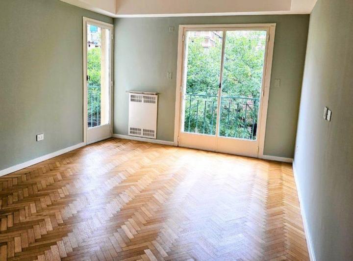 SEMIPISO 3 AMBIENTES A LA VENTA-CABALLITO- 3