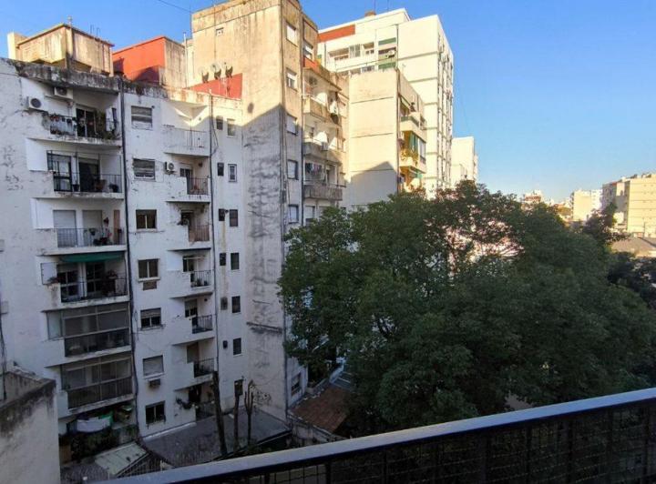 ALQUILER 2 AMB BALCON BARRACAS 4