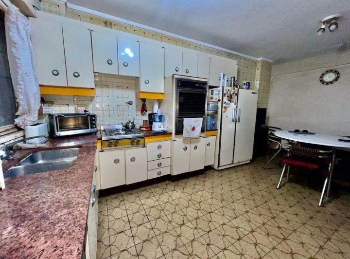 VTA DPTO BELGRANO 5 AMB DEP LAVADERO BALCON COCHER 2