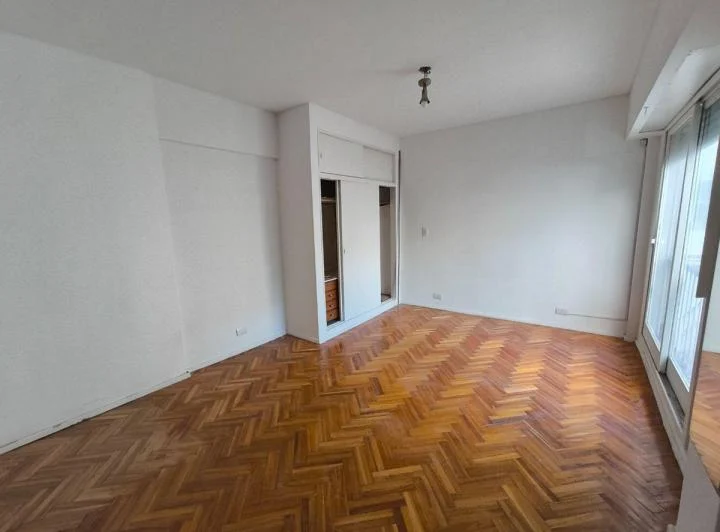 MONOAMBIENTE EN ALQUILER EN BELGRANO R LUMINOSO 3