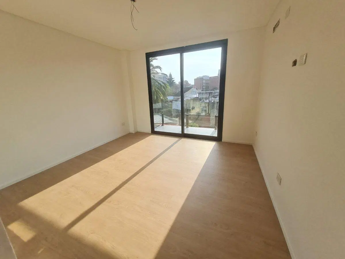 VENTA VICTORIA 2 AMB COCHERA BALCON   LUMINOSO 4