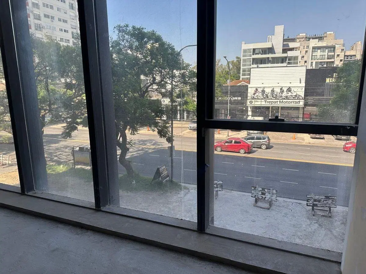 VENTA OLIVOS OFICINA 150MTRS A ESTRENAR 2 COCHERAS 2