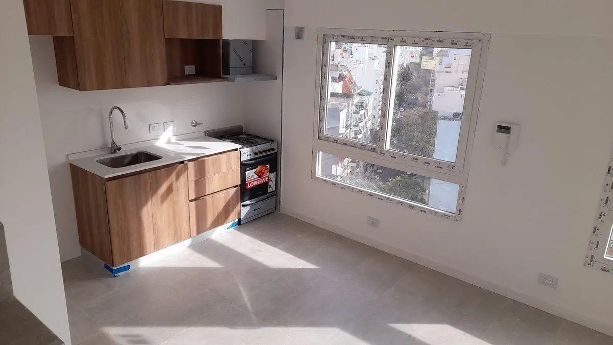 VENTA DEPARTAMENTO 2 AMB DUPLEX CON BALCON ALMAGRO 3