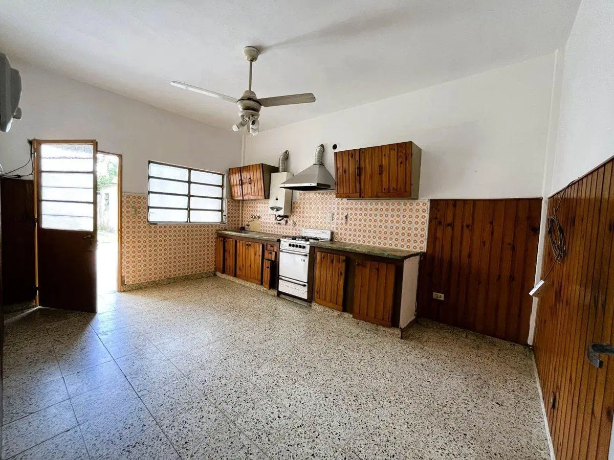Casa 3 amb en venta-Temperley-jardin-APTA CRÉDITO 3