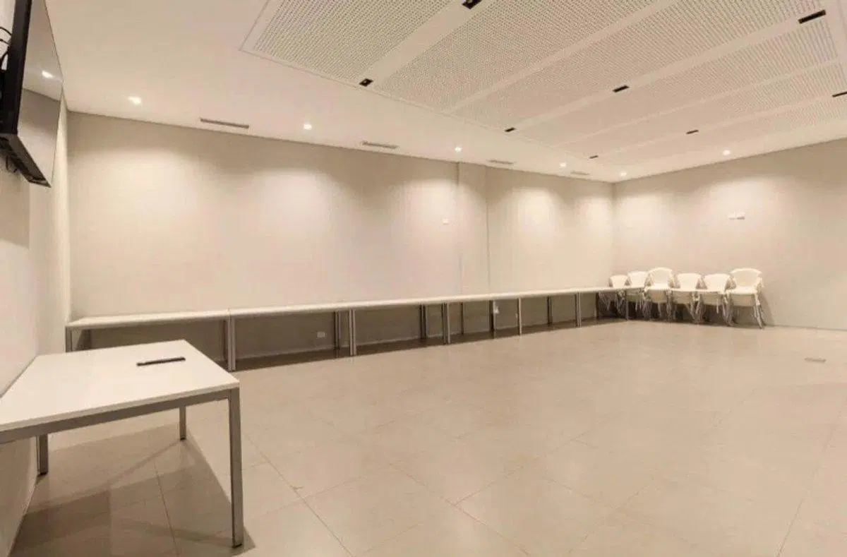 VENTA OFICINA ESTRENAR MET PLAZA RECOLETA CREDITO 3
