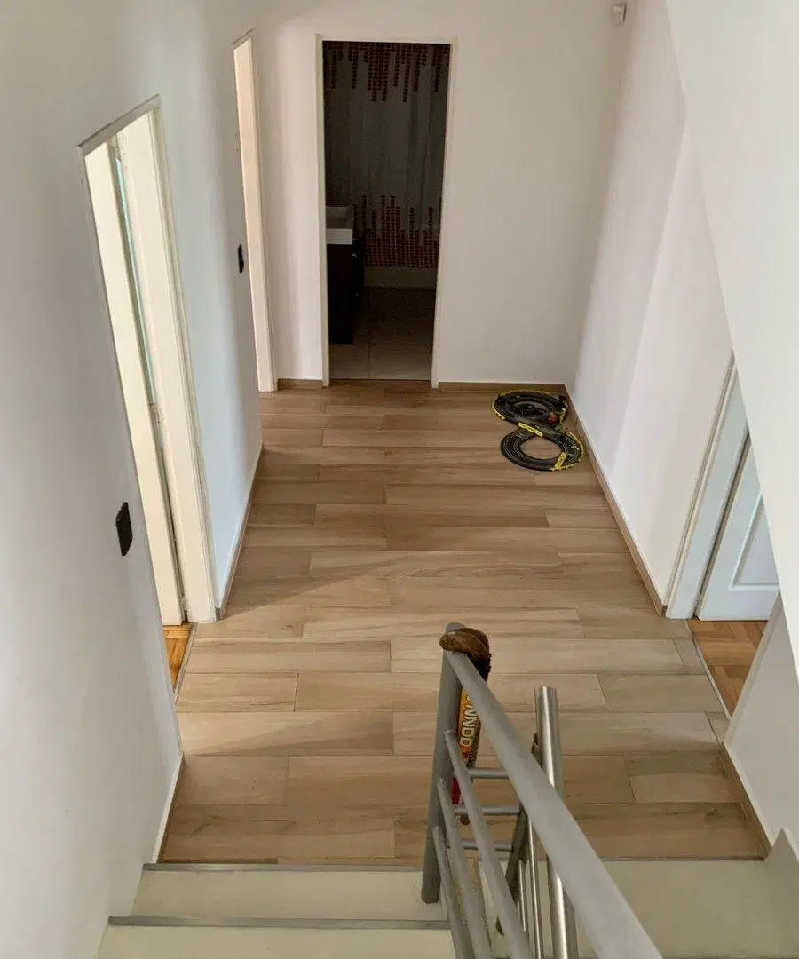 Casa 4 amb en venta Lomas-pileta-quincho-excelente 5