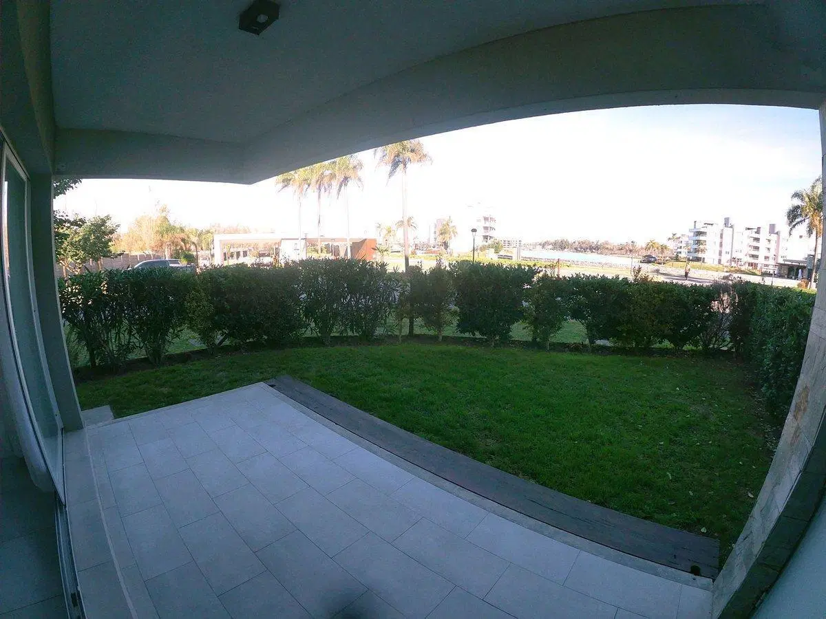 3 AMBIENTES PLANTA BAJA CON PATIO LAGOON PILAR 3