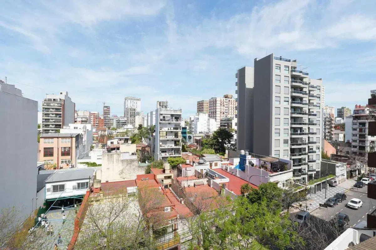 VENTA DPTO 4 AMB C/COCHERA  CABALLITO 2
