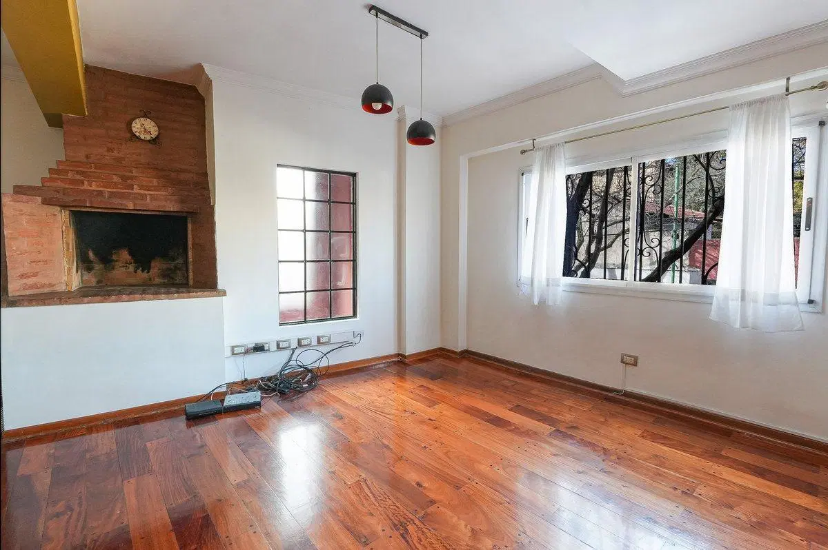 CASA PH 3 DORMITORIOS 4 PISOS CABALLITO CENTRO 2