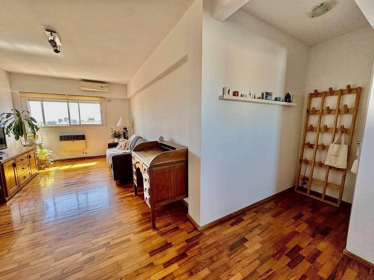 4 AMB REFACCIONADO. PISO ALTO. LUZ. APTO CREDITO
