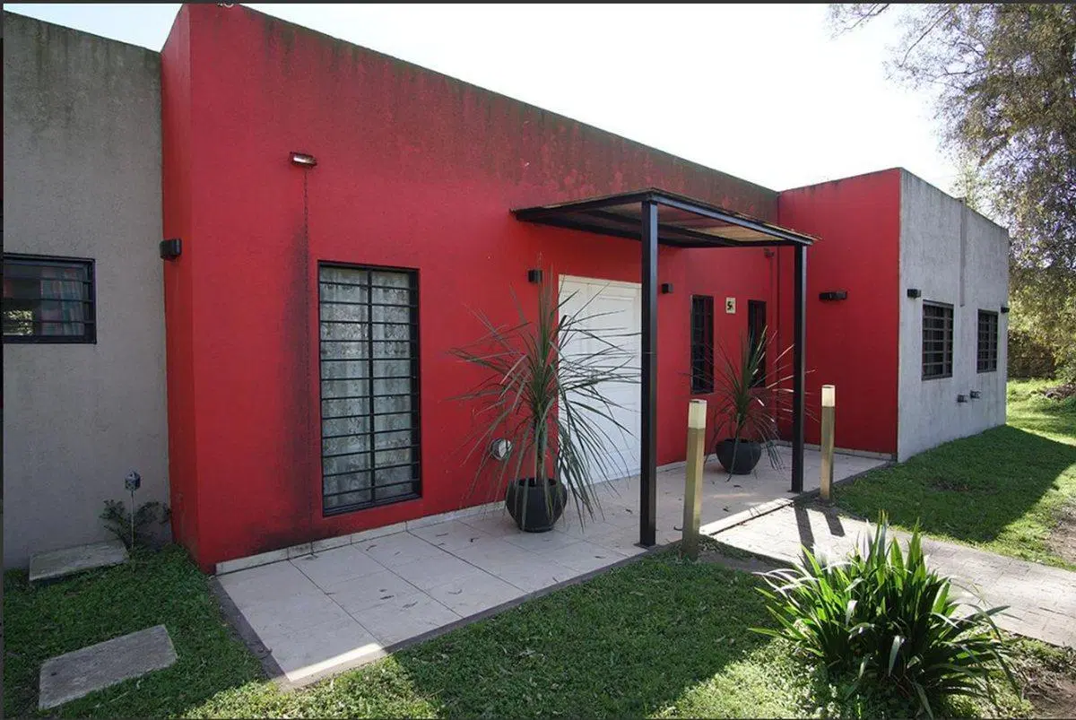 HERMOSA CASA EN VENTA - JARDÍN/PILETA - MASCHWITZ. 5