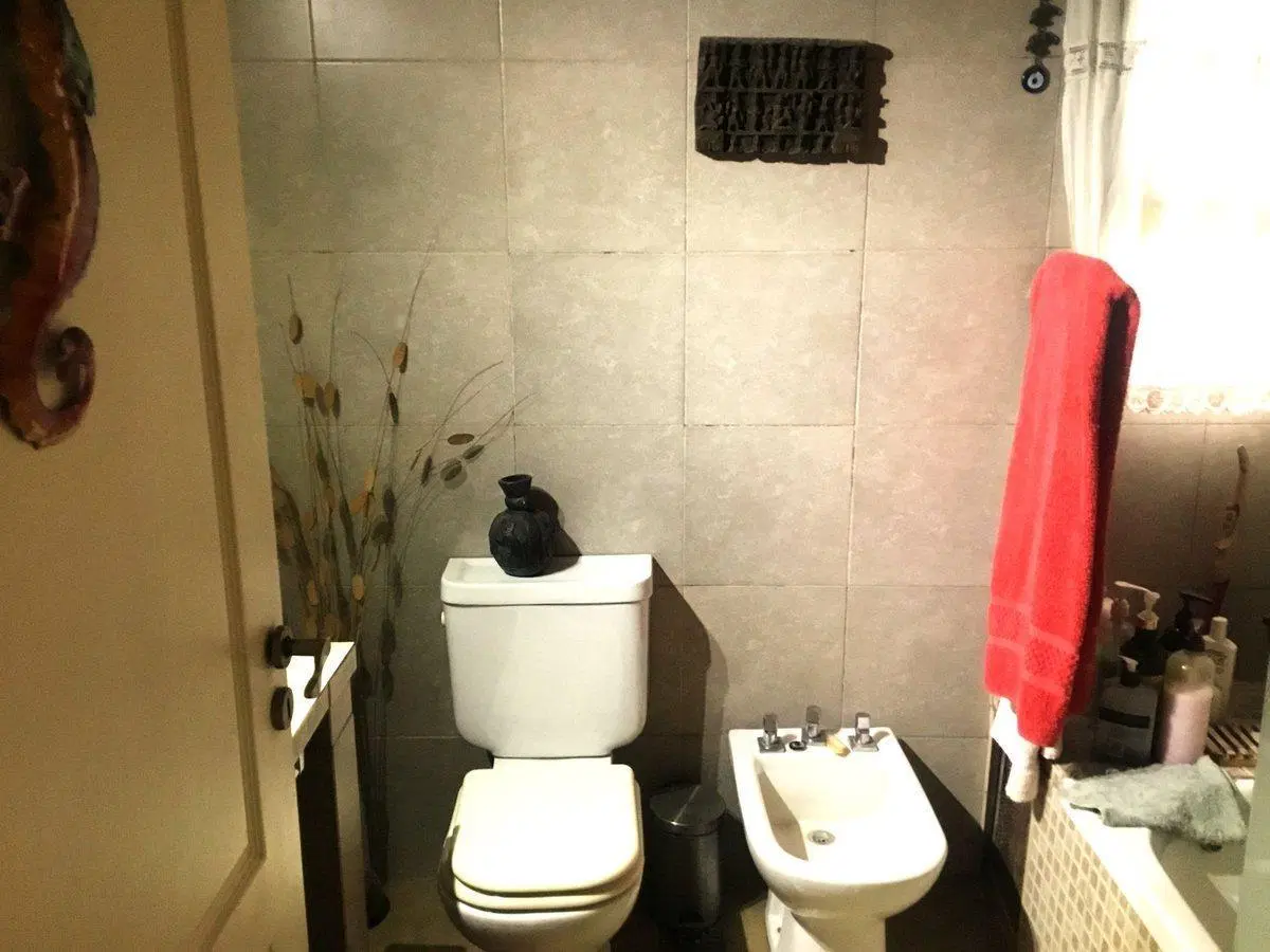 HERMOSA CASA EN VENTA - JARDÍN/PILETA - MASCHWITZ. 4