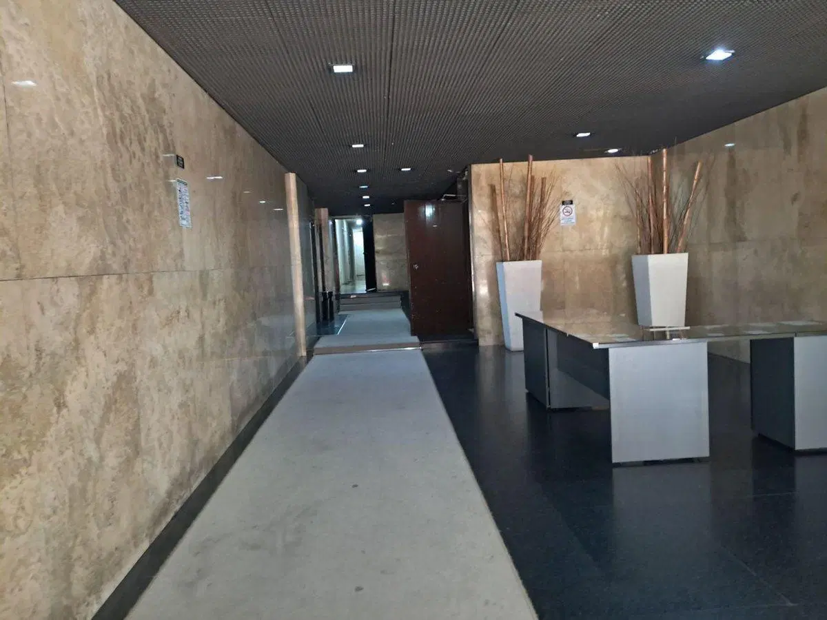 VENTA OFICINA2 AMB APTO PROF MICROCENTRO 3