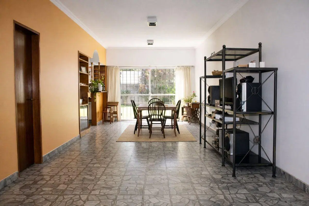 Venta casa de 4 ambientes en dos plantas 3