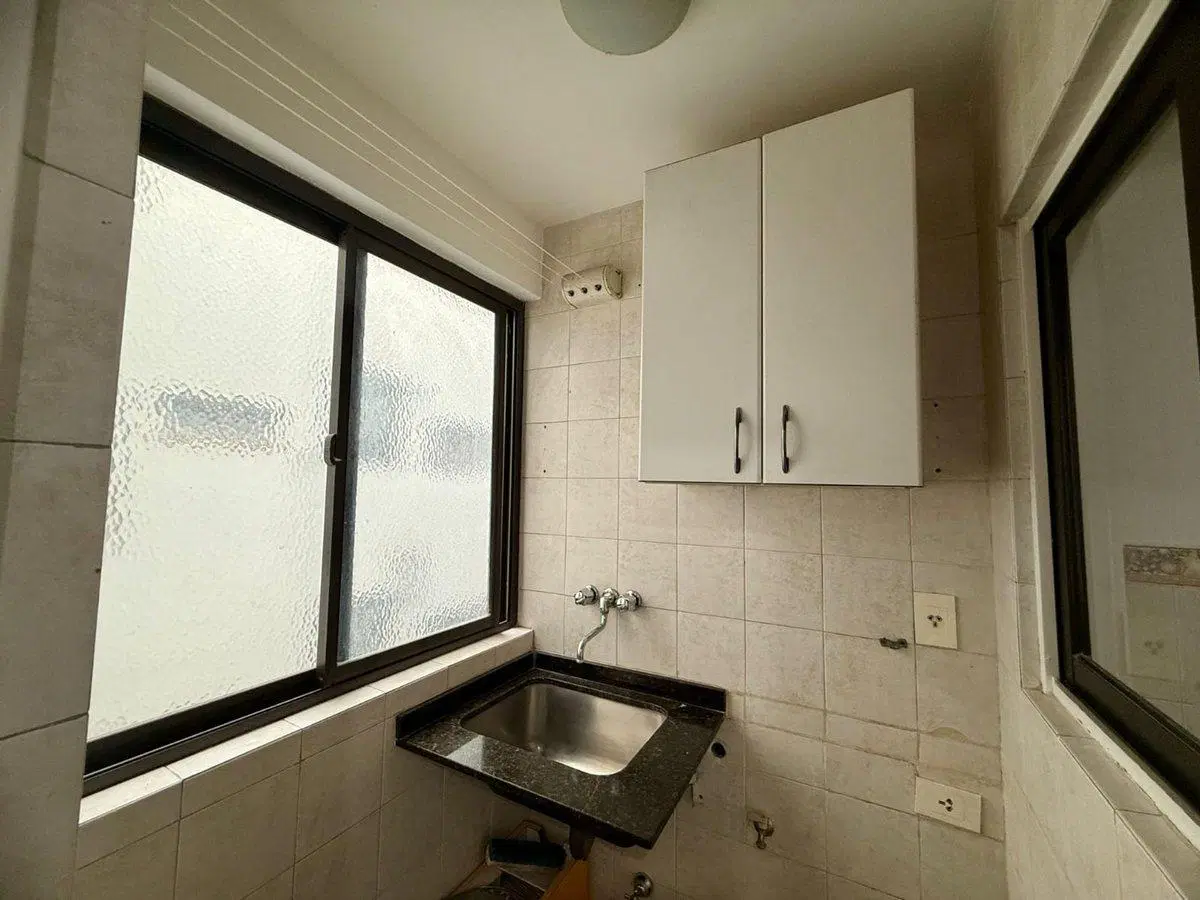 Venta departamento. 3 Amb con cochera. Belgrano 3