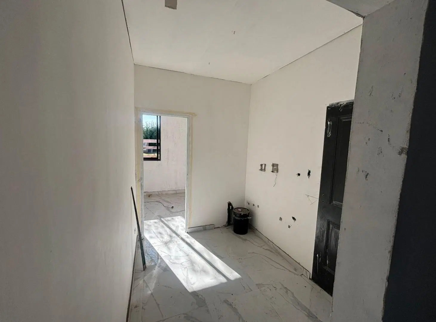 VENTA CASA 5 AMB. SAN SEBASTIAN A ESTRENAR PERMUTA 3