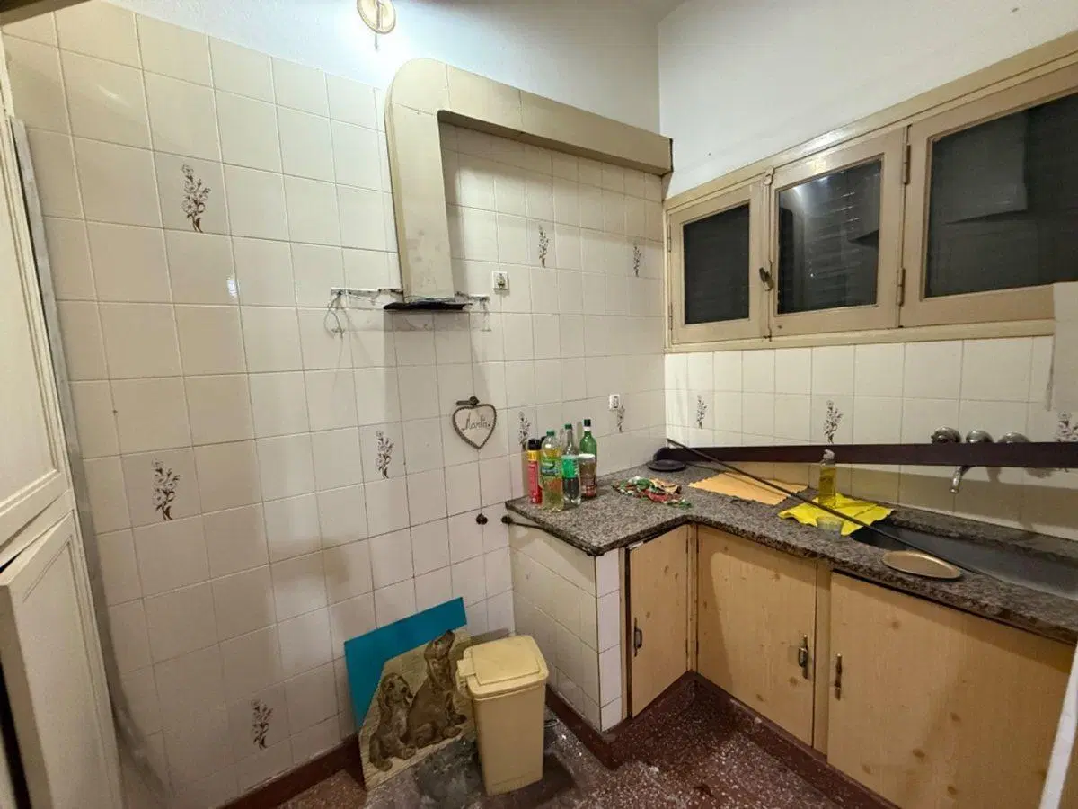 VENTA CASA EN QUILMES SOBRE AVENIDA 3