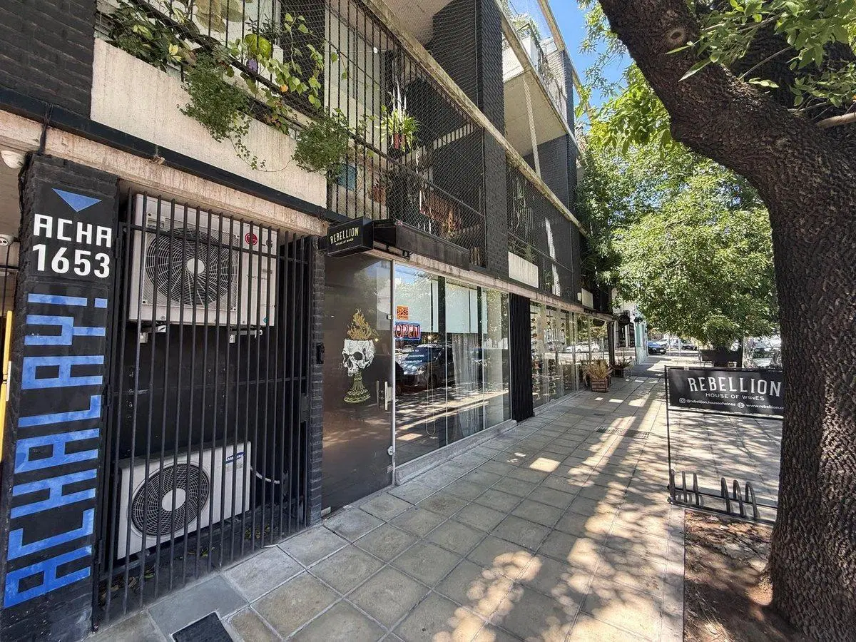 VENTA LOCAL COMERCIAL 152 M BELGRANO R- V. URQUIZA 5