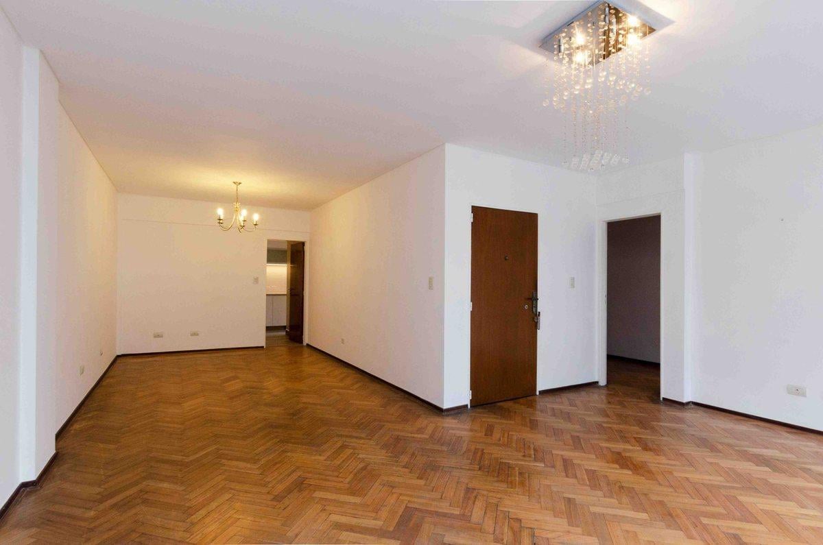 VENTA COLEGIALES 4 AMB CON DEPENDENCIA Y COCHERA