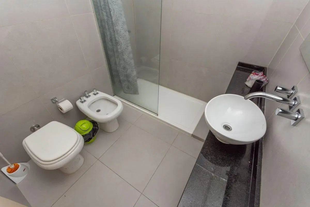 VENTA CON RENTA DPTO MONO/2 AMB RECOLETA 45 MTS 5