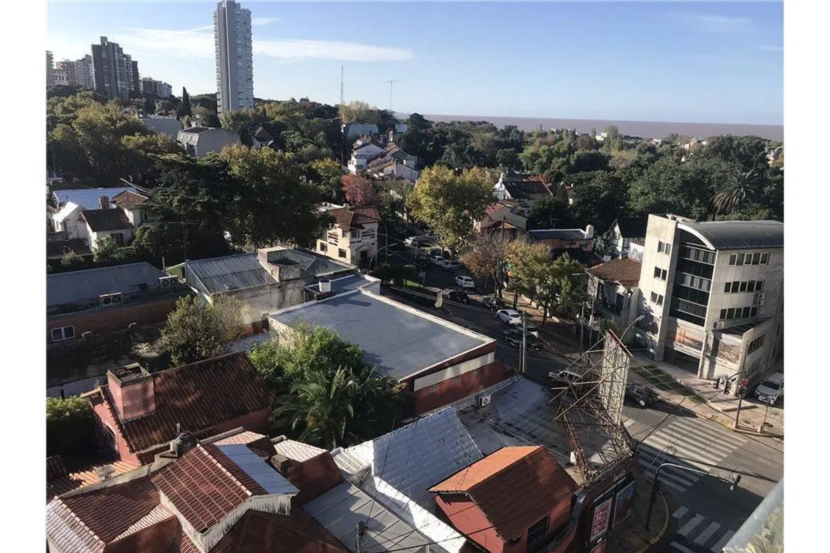 OFICINA EN VICENTE LOPEZ CON COCHERA 5