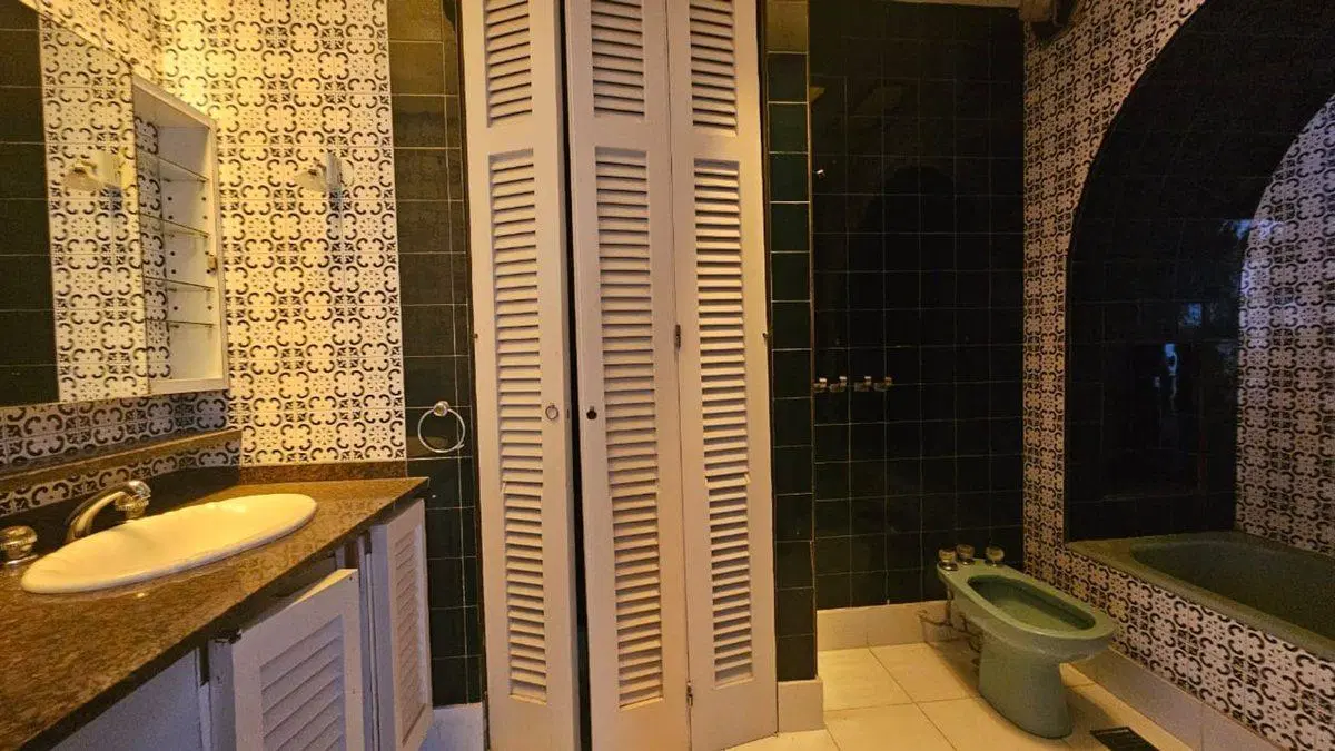 VENTA DEPTO TRIPLEX APTO PROF A REFACC.  RECOLETA 8
