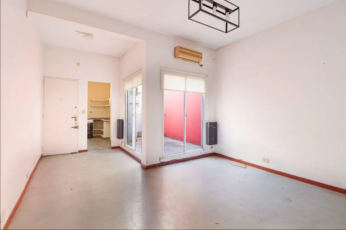 VENTA DEPARTAMENTO 2 AMBIENTES PATIO  RECOLETA 3