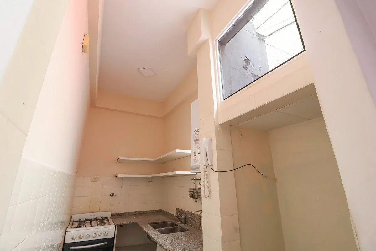 VENTA DEPARTAMENTO 2 AMBIENTES PATIO  RECOLETA 4
